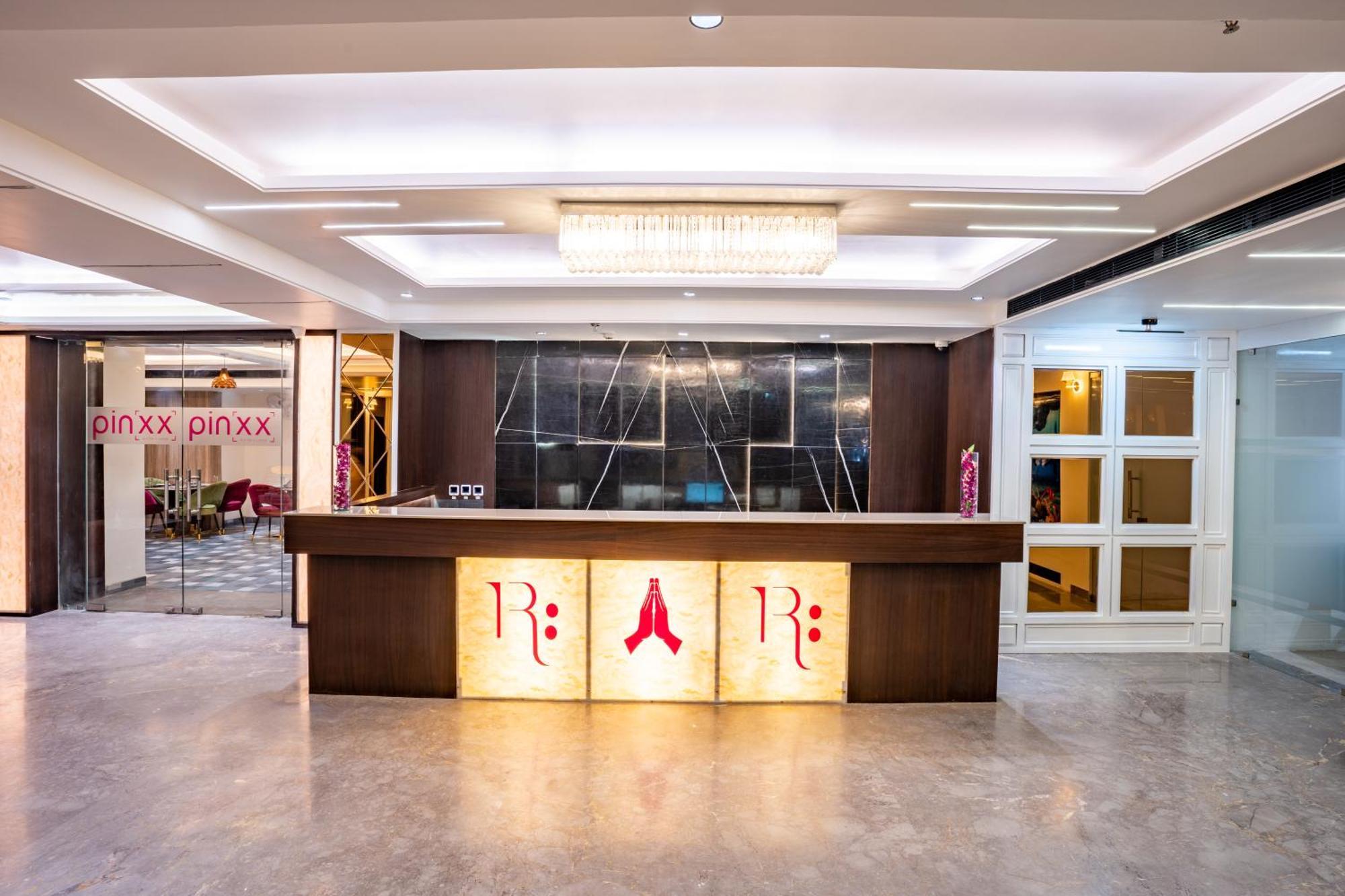 Regenta Place Raaj Agra, Tajganj آغْرا المظهر الخارجي الصورة