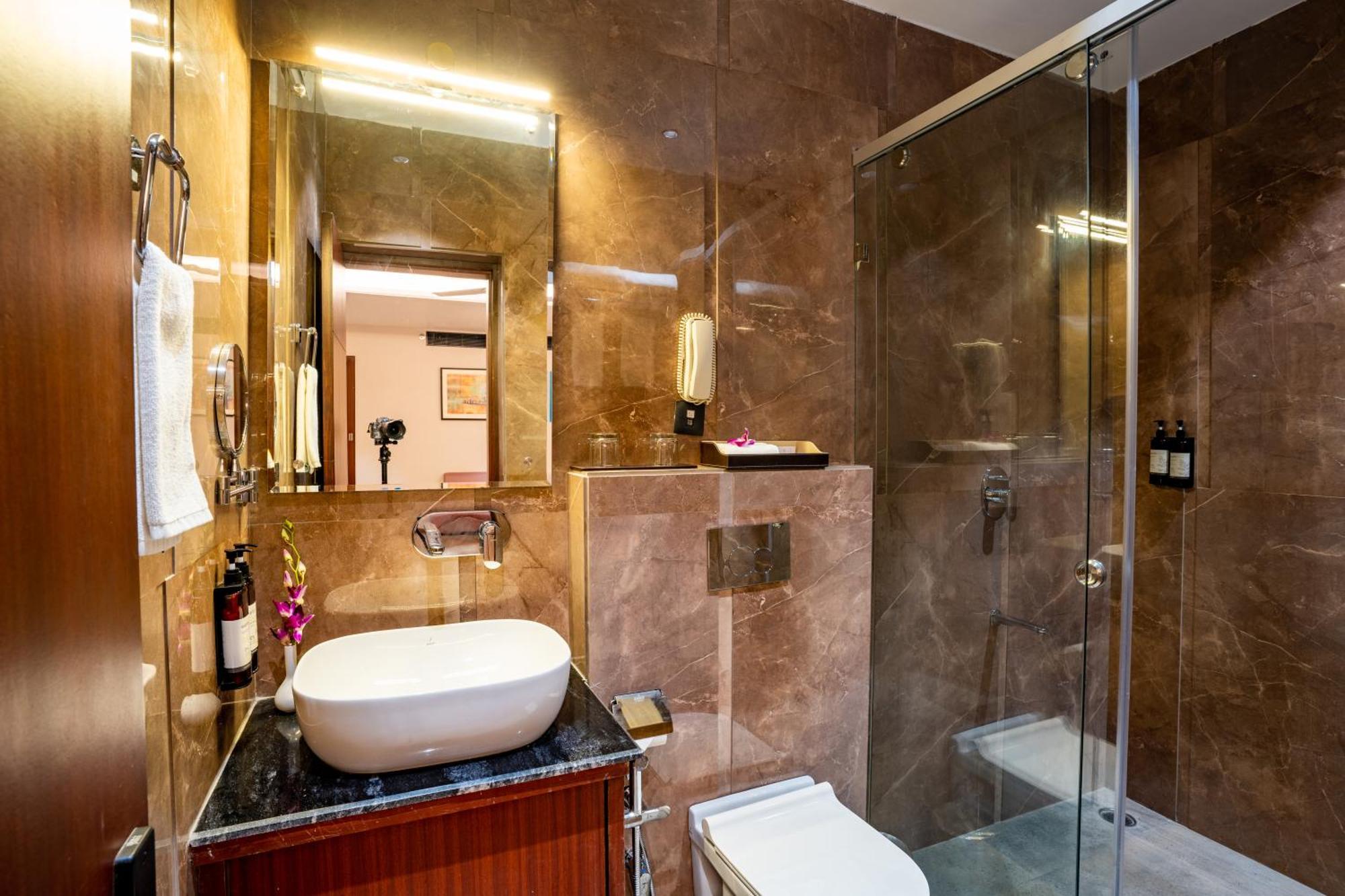 Regenta Place Raaj Agra, Tajganj آغْرا المظهر الخارجي الصورة