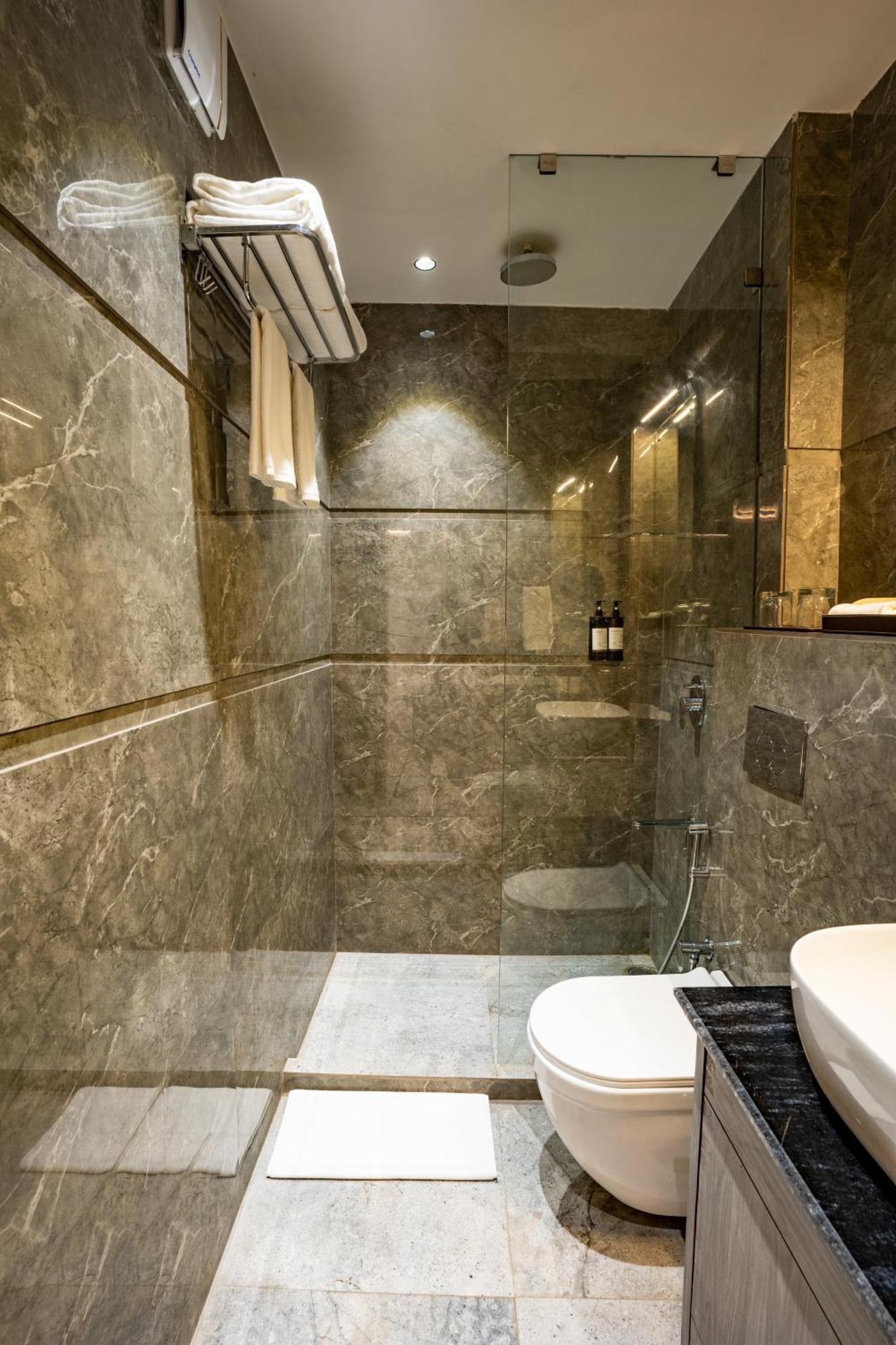 Regenta Place Raaj Agra, Tajganj آغْرا المظهر الخارجي الصورة